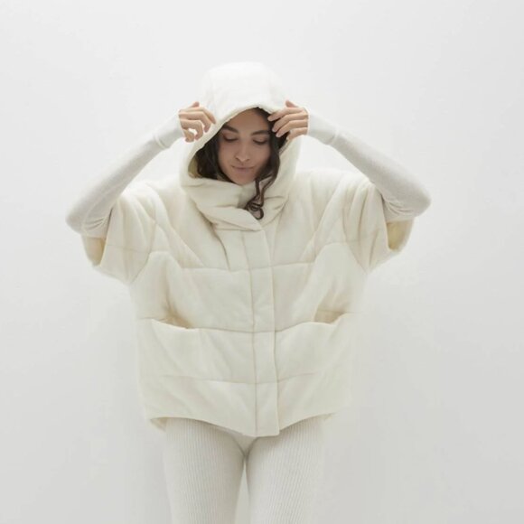 Patti Cashmere Puffer Jacket by Nakedcashmere - Picture 2 of 10